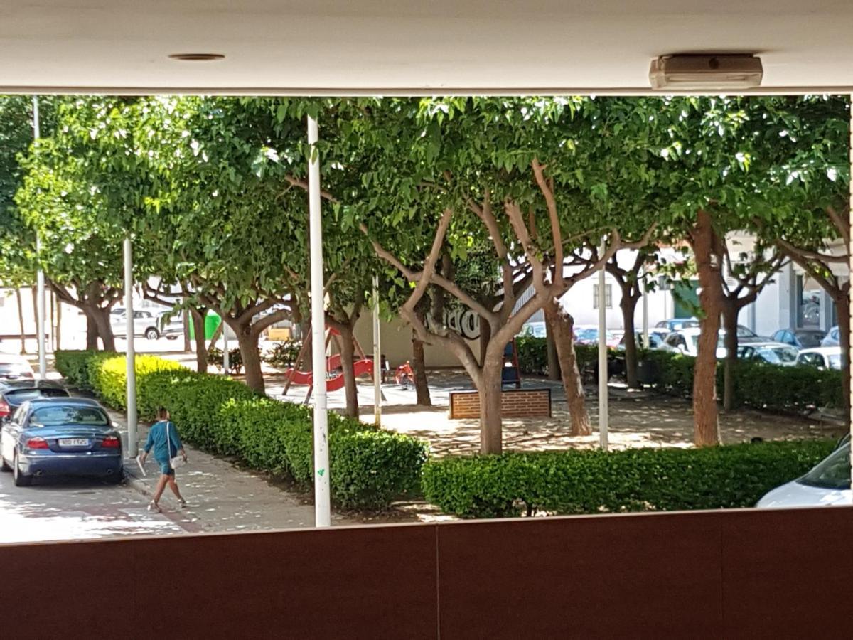 Edificio Vesta En Playa De Gandia Apartamento Exterior foto